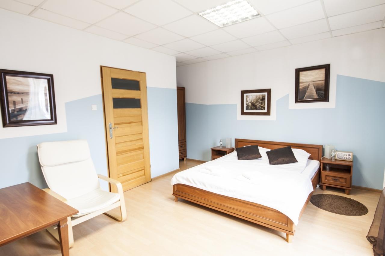 Motel Te Klimaty Челадз Екстериор снимка